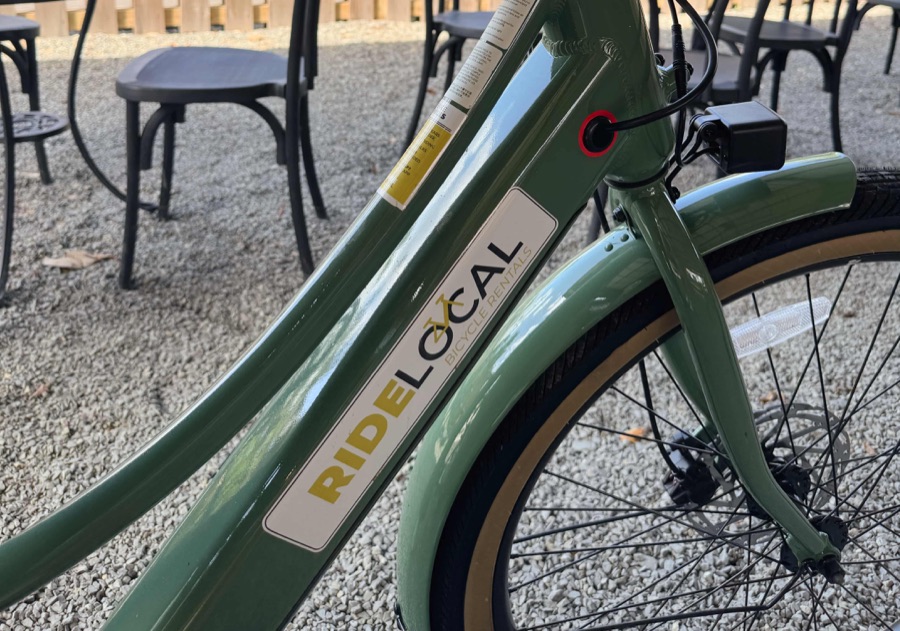 Self-service e-bike rental